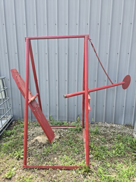 Dunk tank trigger mechanism
